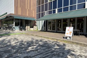 【イオン海浜幕張】キッチンカー3台まで収容可能な屋外イベントスペース②