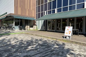 【イオン海浜幕張】キッチンカー3台まで収容可能な屋外イベントスペース②