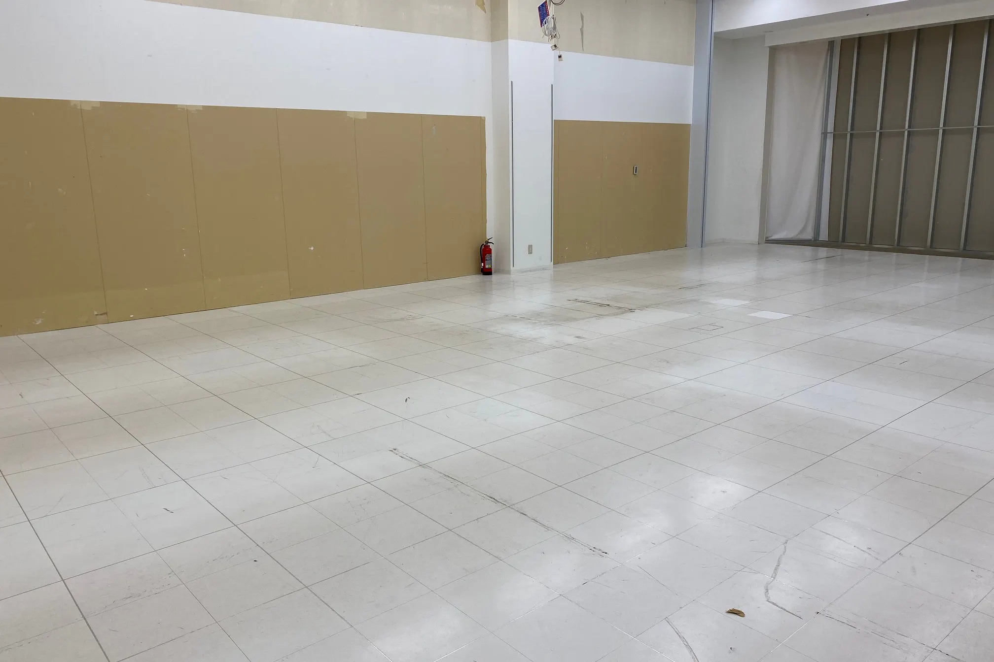 【イオンモール高松】各種プロモーションや物販、食物販のポップアップストアに最適な2Fメガスポーツ横の催事イベントスペース