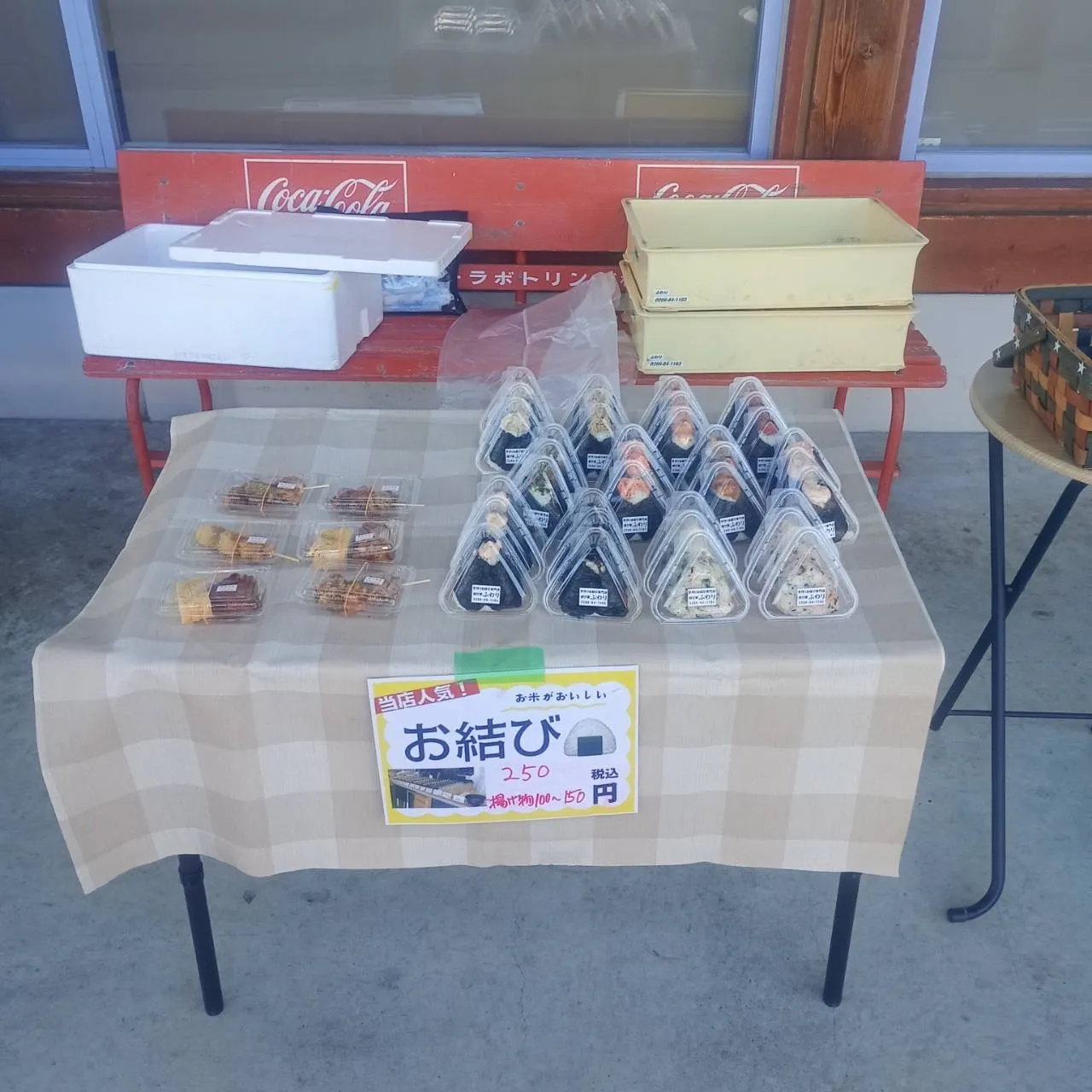 【ダイナム長野茅野店ゆったり館】物販や各種プロモーションイベントでの出店に最適なアミューズメント施設のイベントスペース（喫煙所横）