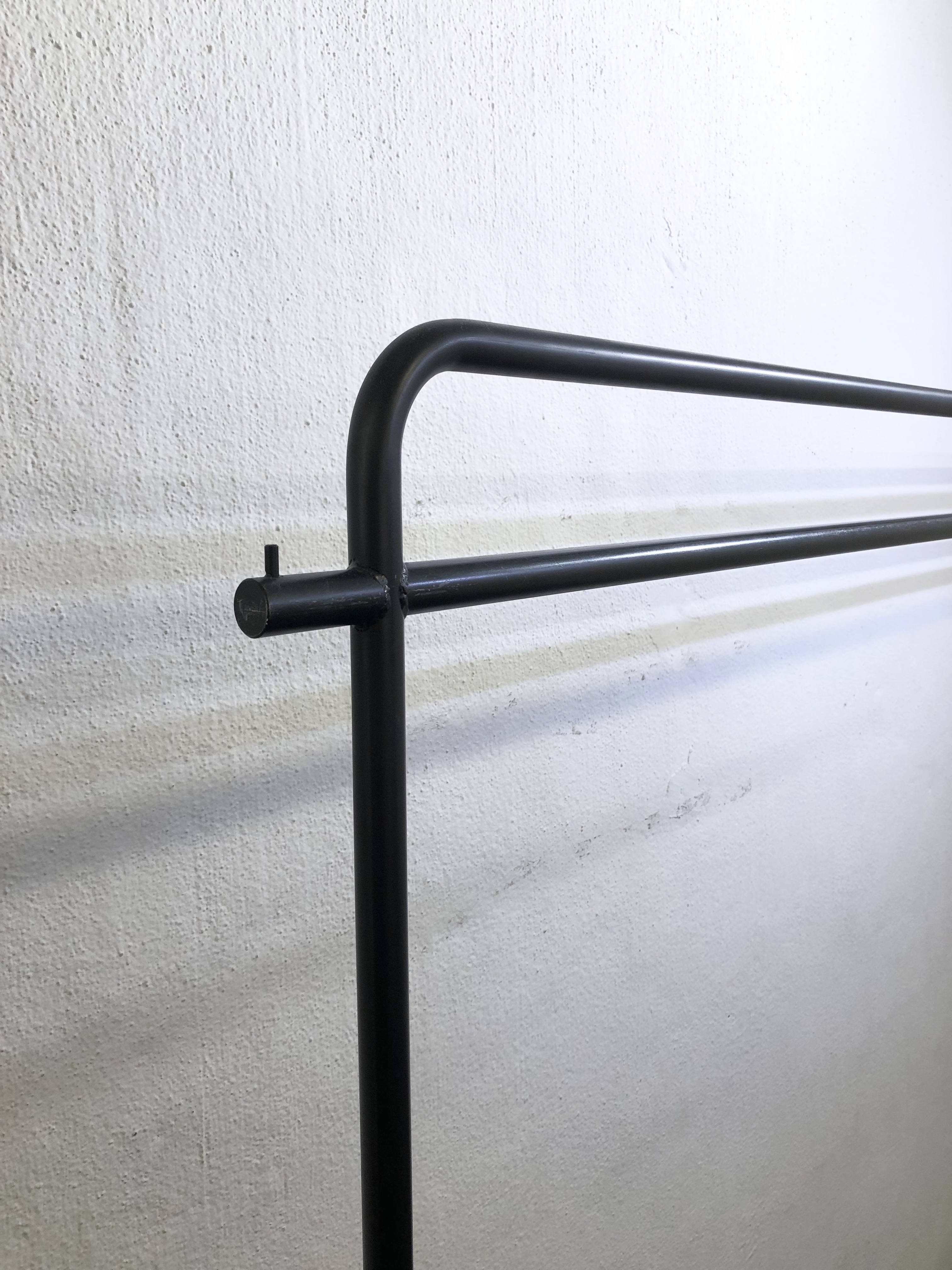 【表参道駅8分】撮影スタジオや展示会などに最適な白を貴重とした天高なレンタルスペース