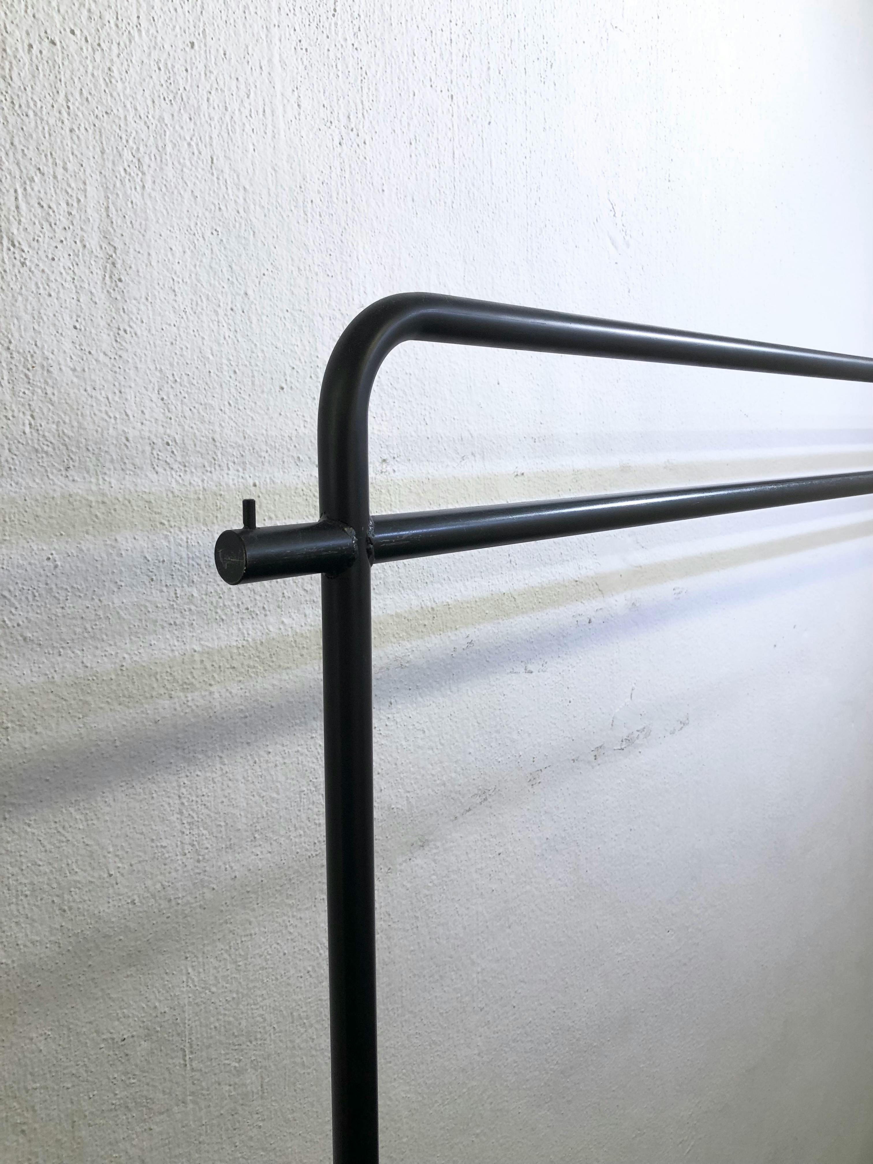 【表参道駅8分】撮影スタジオや展示会などに最適な白を貴重とした天高なレンタルスペース