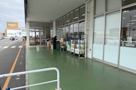 【ゆめマート 永犬丸】屋外軒先 物販のポップアップストアや販促プロモーションにおすすめな催事イベントスペース