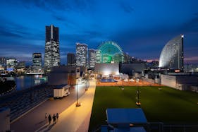 【横浜ワールドポーターズ】【マーケット広場】屋上ルーフトップワールド