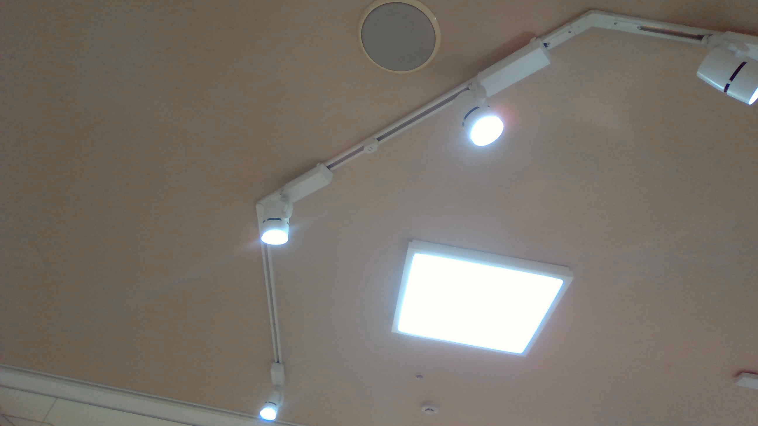 【天満屋ハピータウン玉野店】フリースペース（向かって左） 各種プロモーション、会員獲得イベントに最適な屋内催事イベントスペース