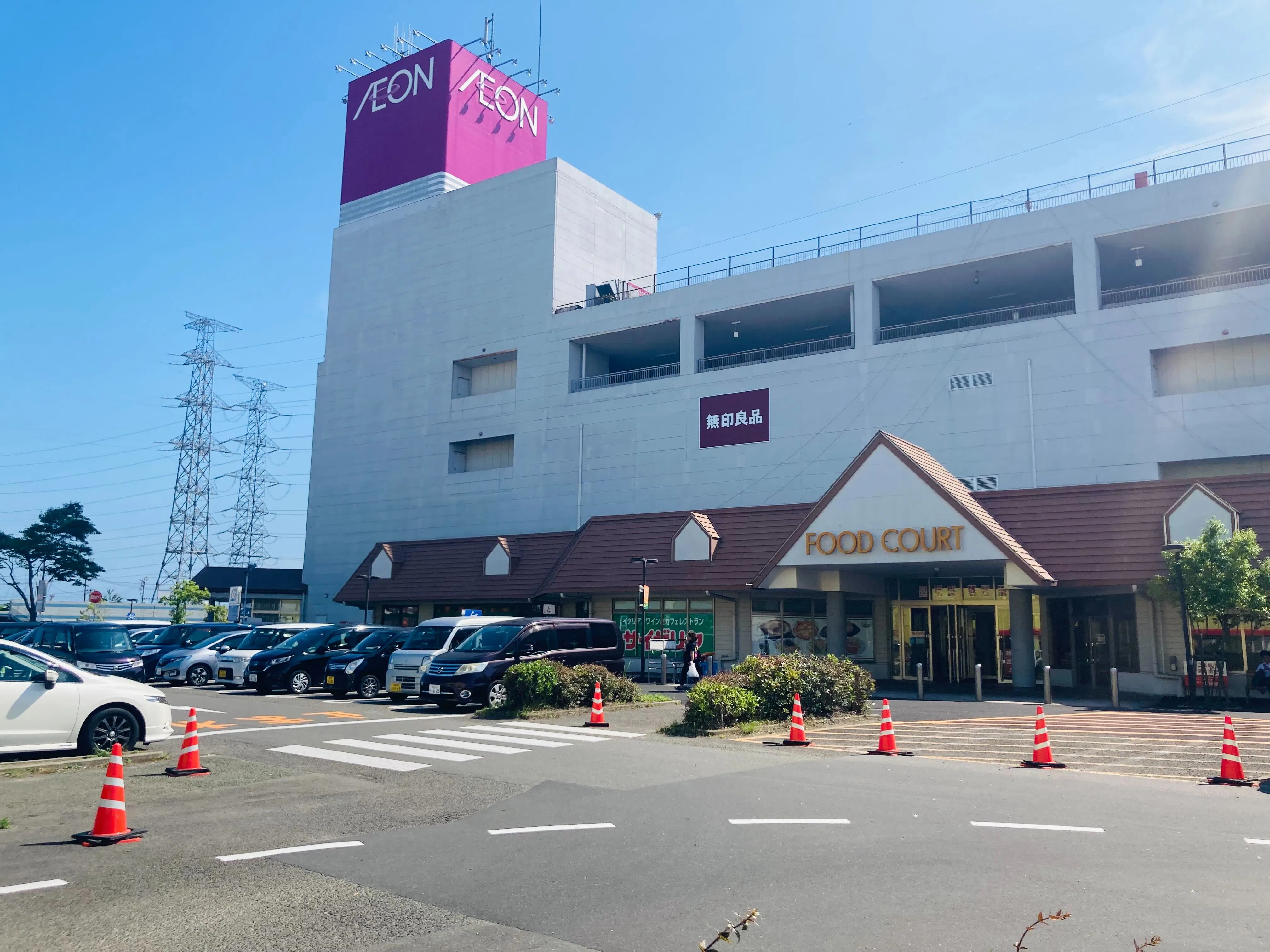 【イオン多賀城店】各種プロモーションイベントや物販に最適な施設1階出入口付近にあるイベントスペース