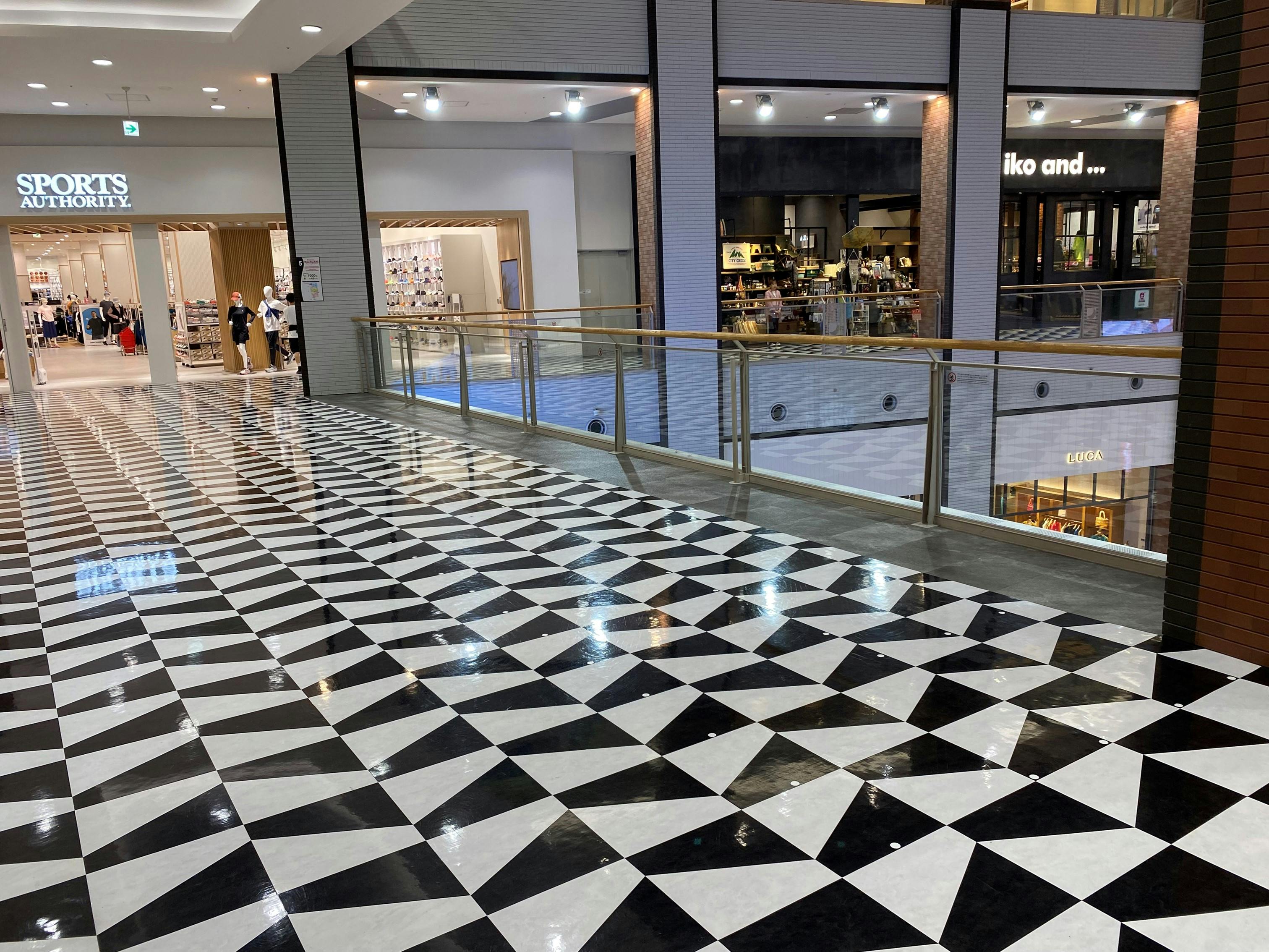 【イオンモール広島府中】2階　スカイブリッジAの画像