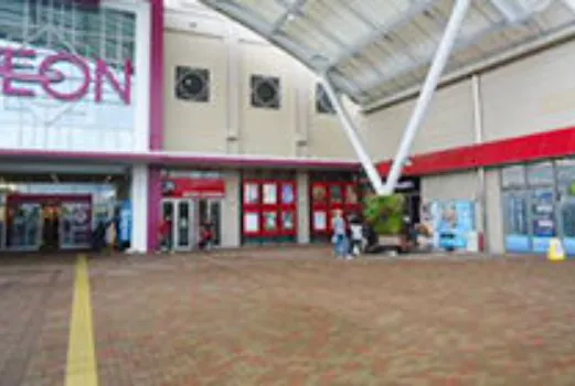 【イオンモール久御山*】中央広場（屋外）