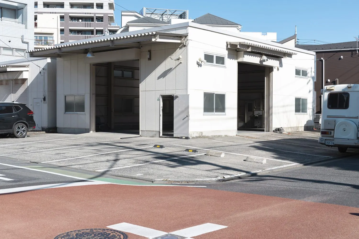 【新江古田駅7分】延床115㎡と75㎡（4月より）天高5mの倉庫イベントスペース｜展示会やギャラリーに最適