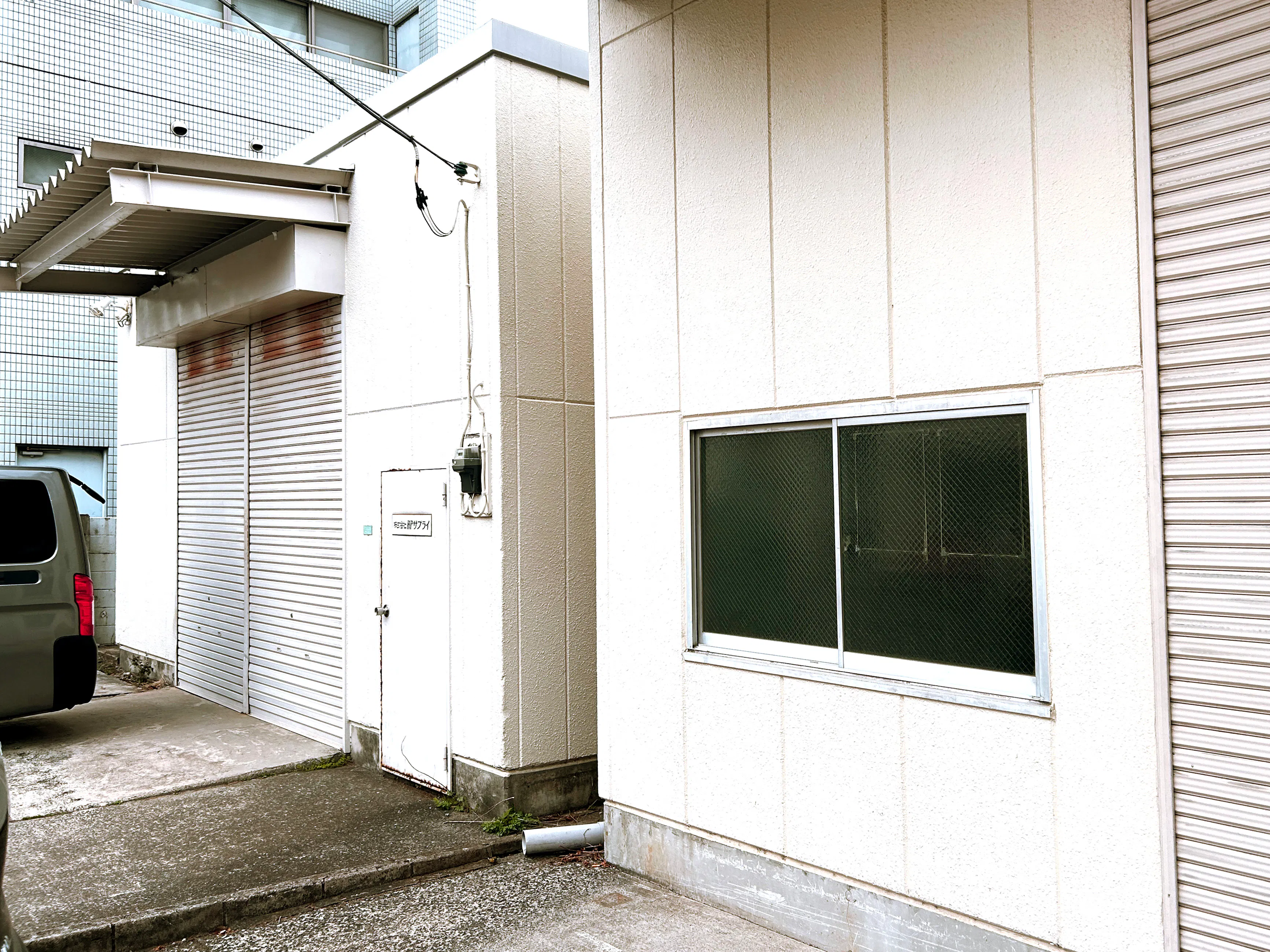 【新江古田駅7分】延床115㎡と75㎡(4月より)天高5mの倉庫イベントスペース|展示会やギャラリーに最適