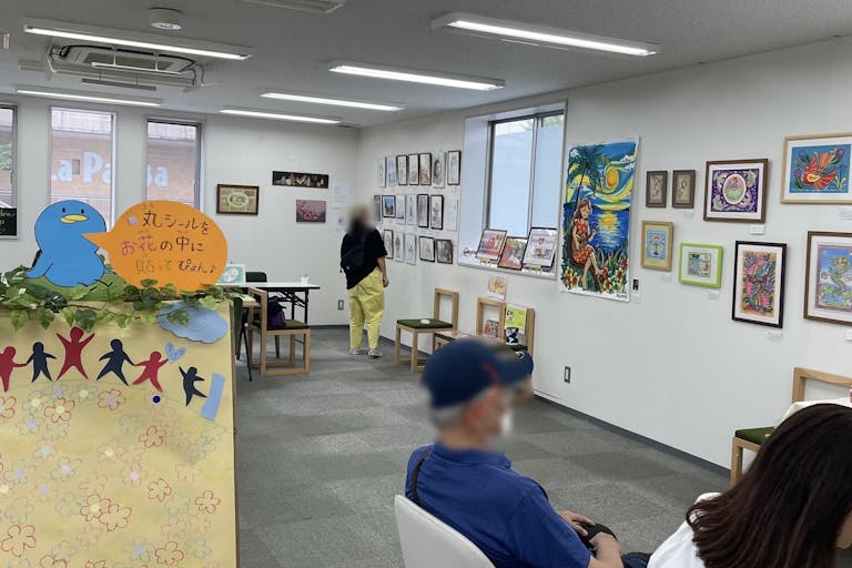 【鷺沼駅1分】アート系の展示会やアパレルの展示販売会に最適な白基調で彩光が魅力のアートギャラリースペースの画像3