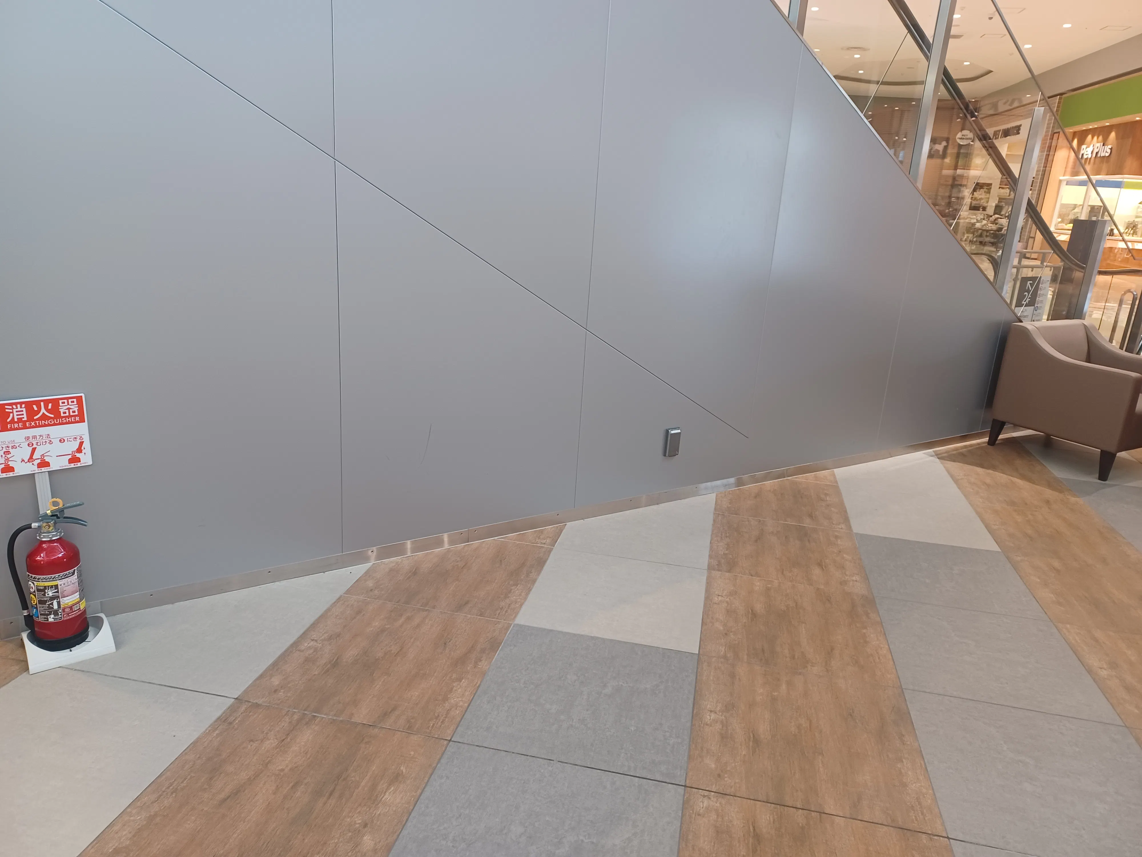 【イオンモール太田】1F WESTMALL  GU前