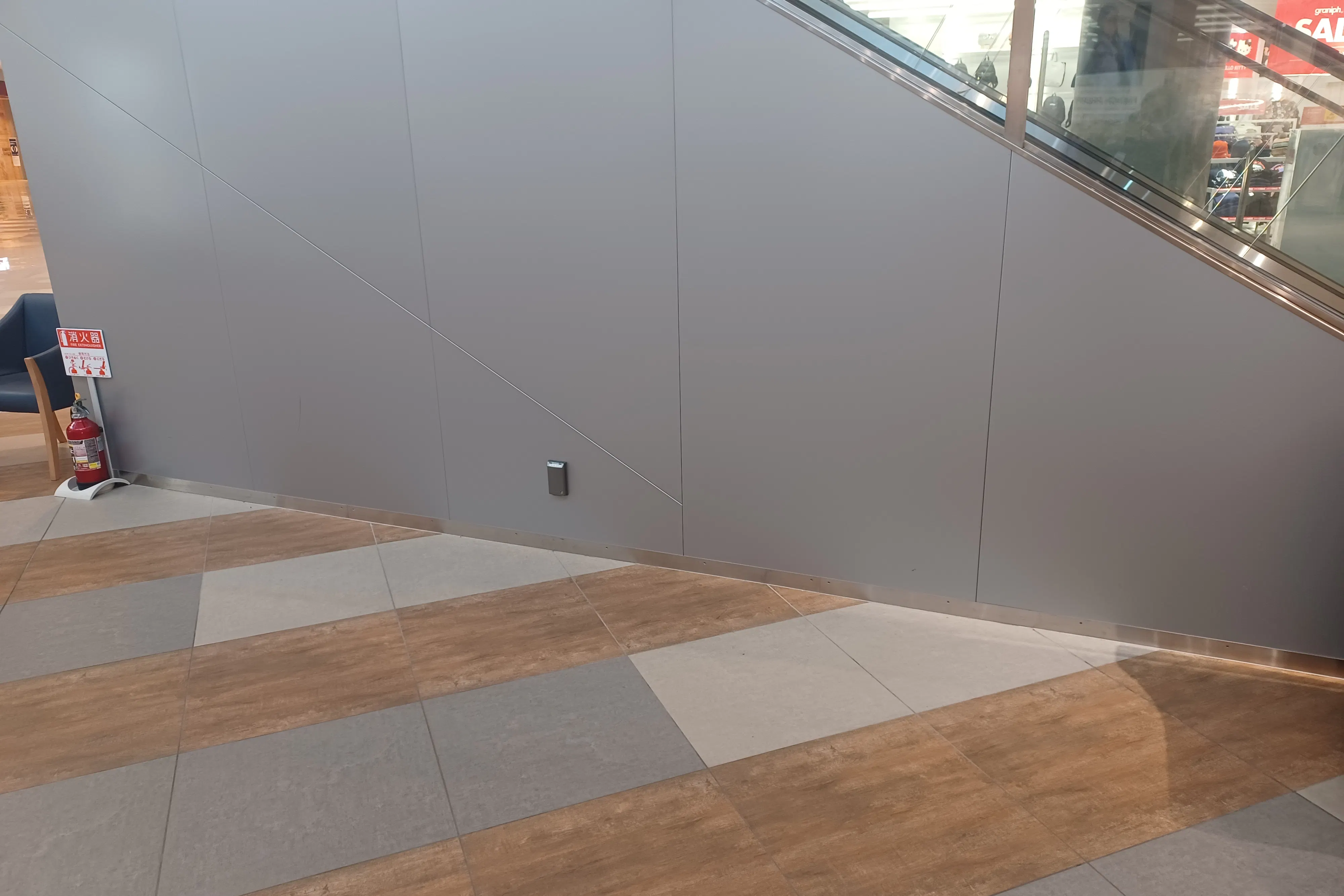 【イオンモール太田】1F WESTMALL GU前