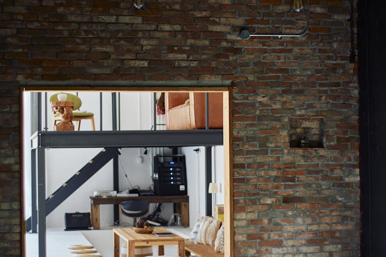 【沖縄県宮古島エリア】各種ポップアップや招待制の展示会に最適なナチュラルモダンな雰囲気が特徴的な路面スペースの画像12