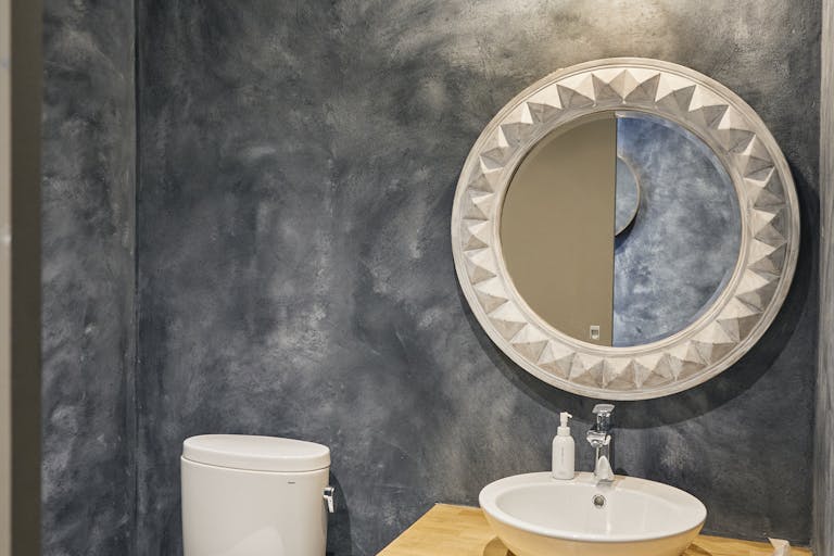 【沖縄県宮古島エリア】各種ポップアップや招待制の展示会に最適なナチュラルモダンな雰囲気が特徴的な路面スペースの画像18