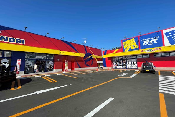 【フレスポよこて】キッチンカー利用に適した、万代前屋外スペース