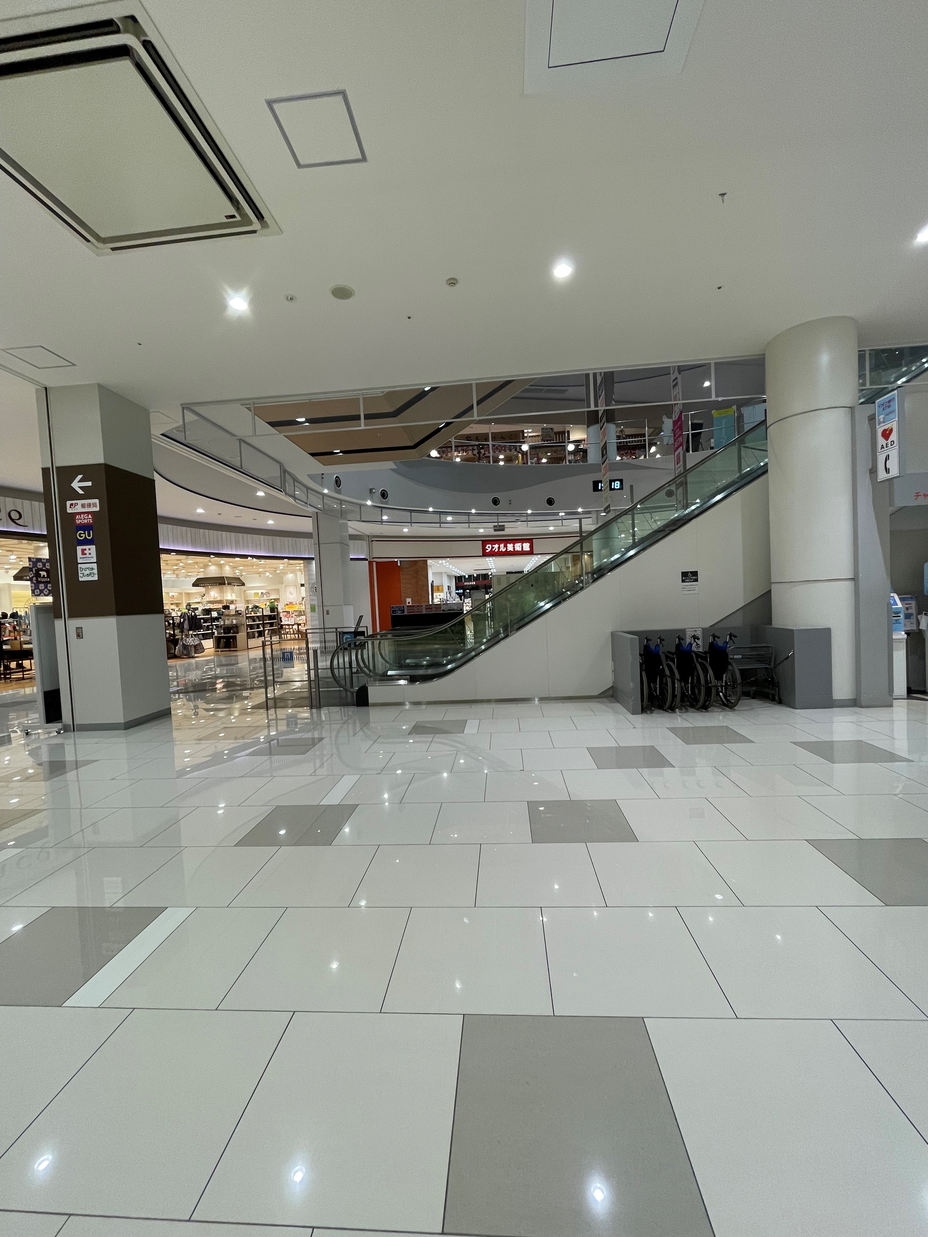 【イオンモール今治新都市】スペースD（1F インフォメーション裏）