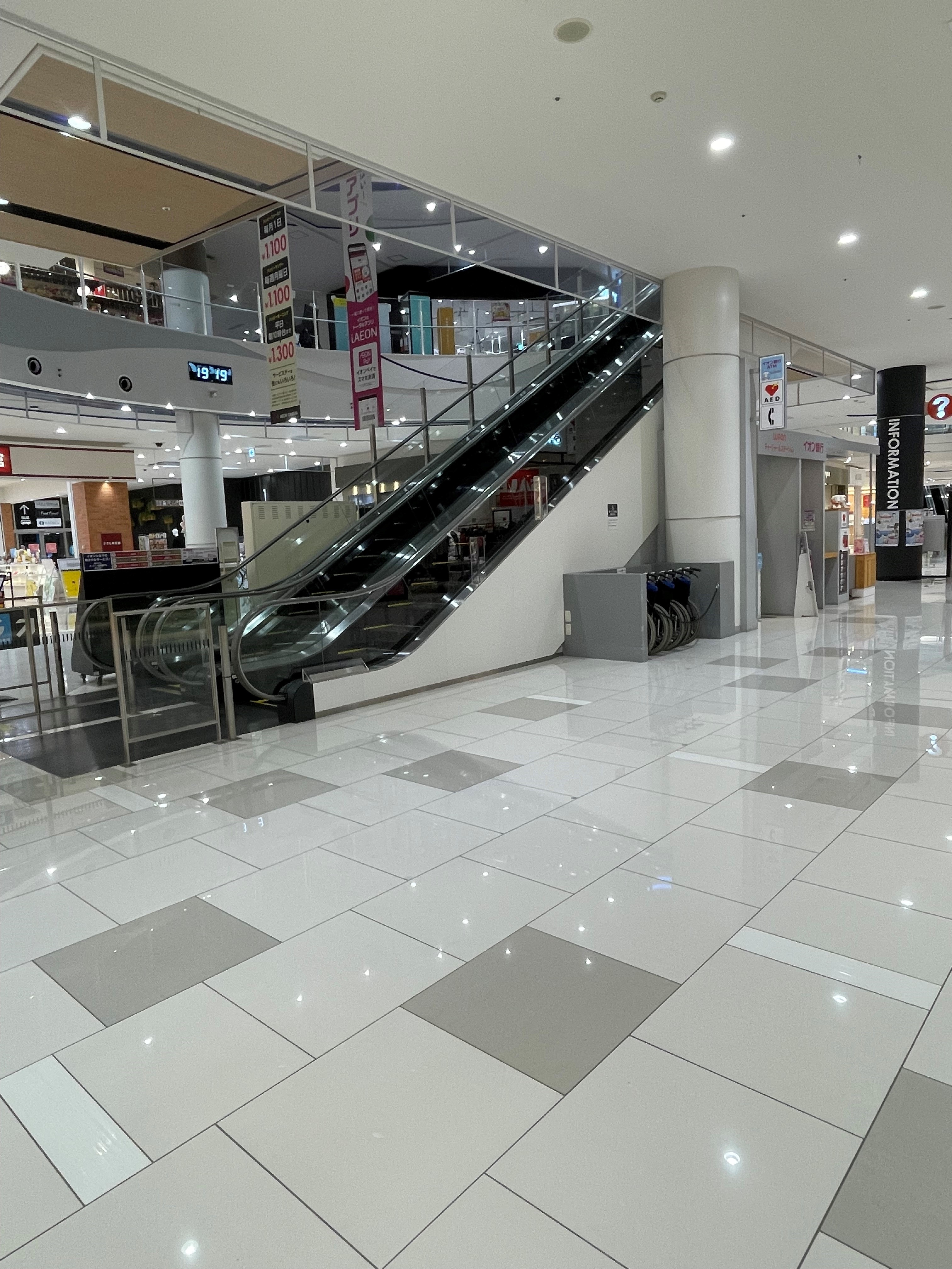 【イオンモール今治新都市】スペースD（1F インフォメーション裏）