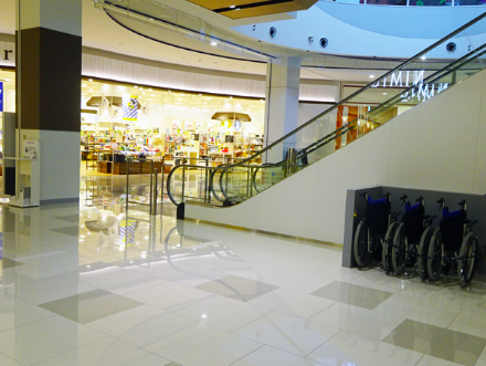 【イオンモール今治新都市】スペースD（1F インフォメーション裏）