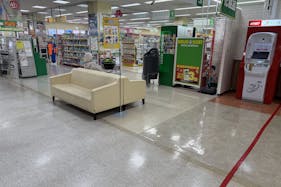 【ゆめマート 頓野】店内中央 販促プロモーションや物販のポップアップストアにおすすめな催事イベントスペース