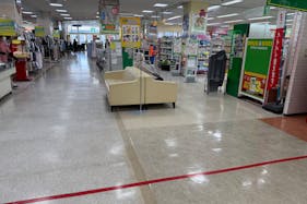 【ゆめマート 頓野】店内中央 販促プロモーションや物販のポップアップストアにおすすめな催事イベントスペース