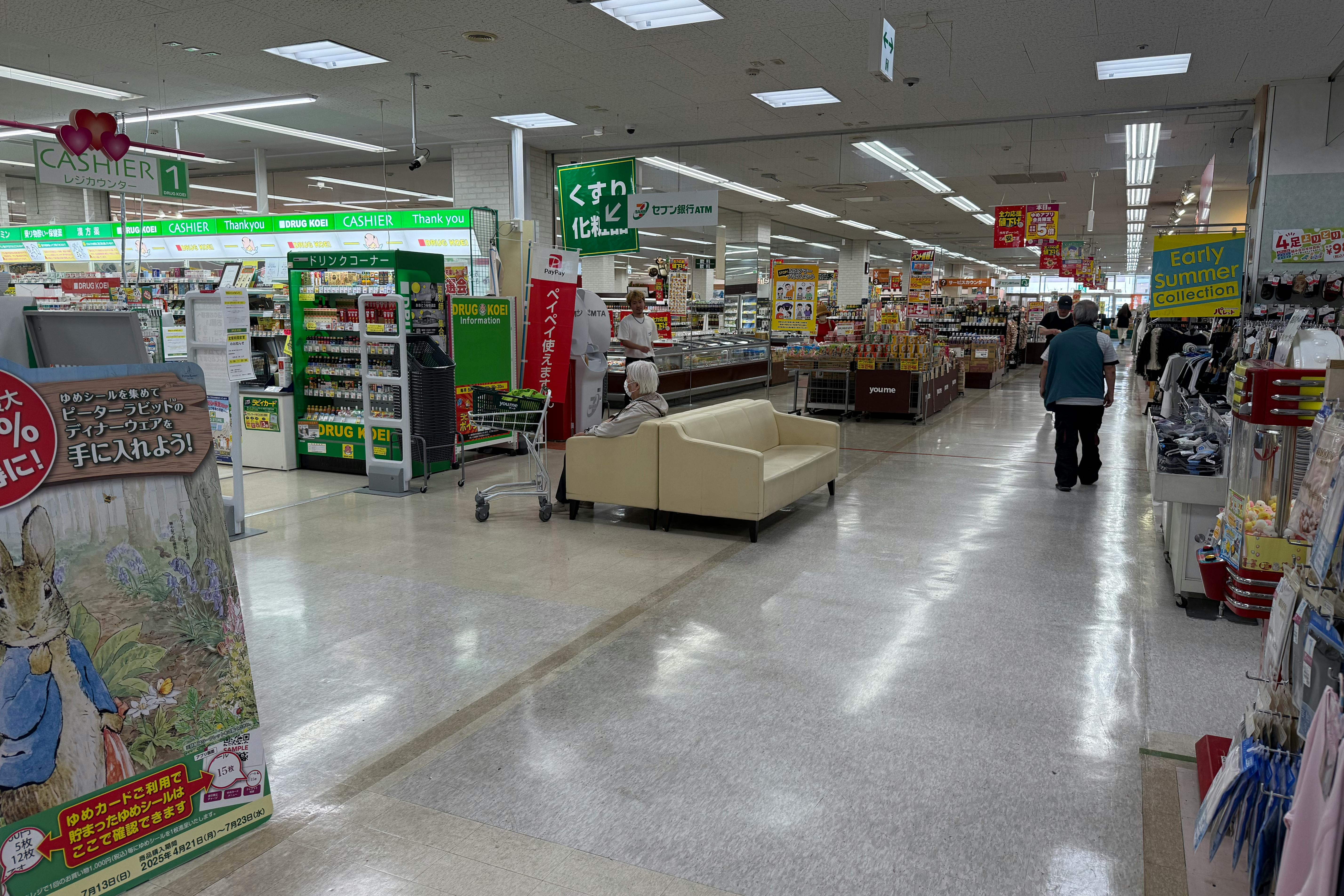 【ゆめマート 頓野】店内中央 販促プロモーションや物販のポップアップストアにおすすめな催事イベントスペース