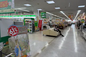 【ゆめマート 頓野】店内中央 販促プロモーションや物販のポップアップストアにおすすめな催事イベントスペース