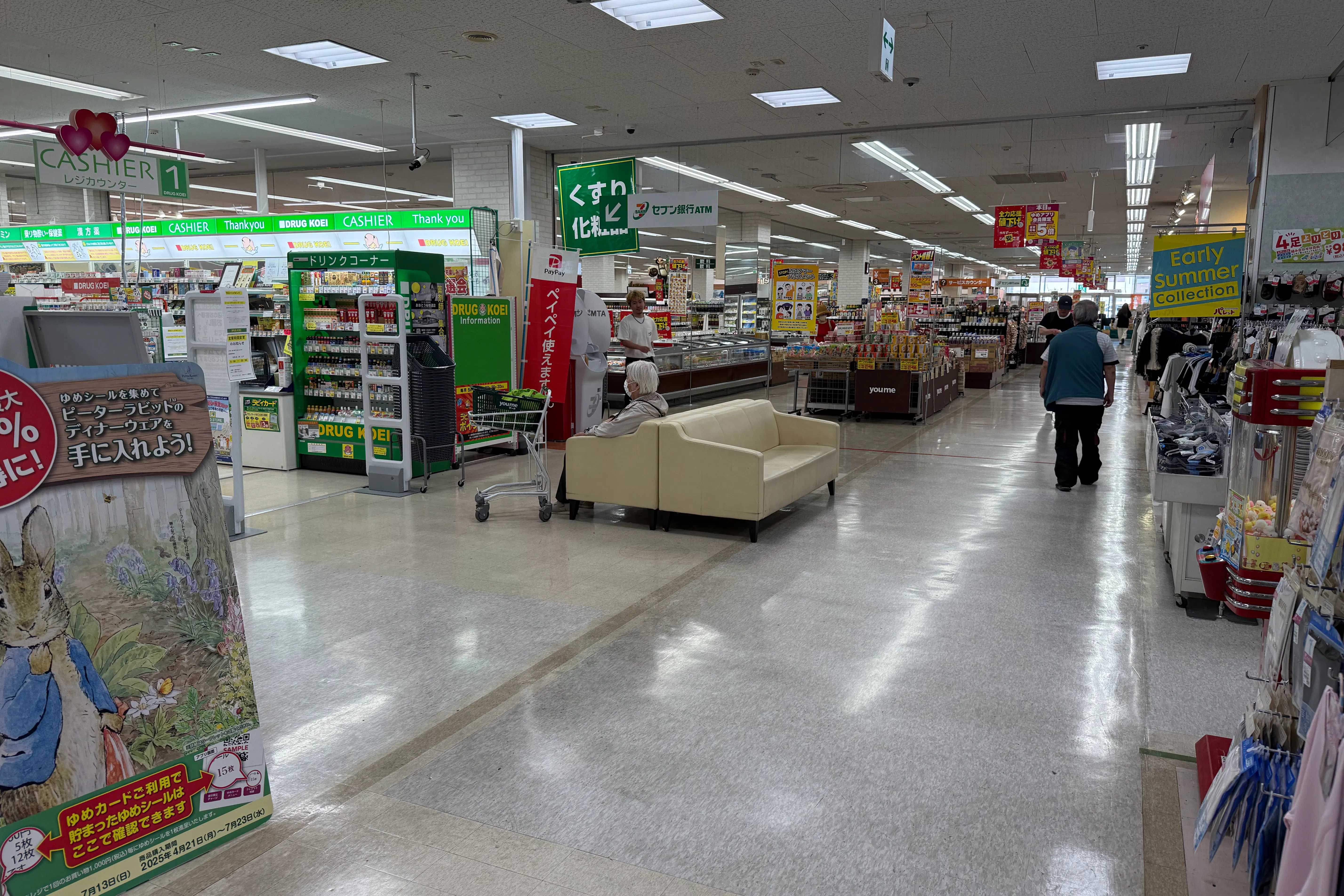 【ゆめマート 頓野】店内中央 販促プロモーションや物販のポップアップストアにおすすめな催事イベントスペース