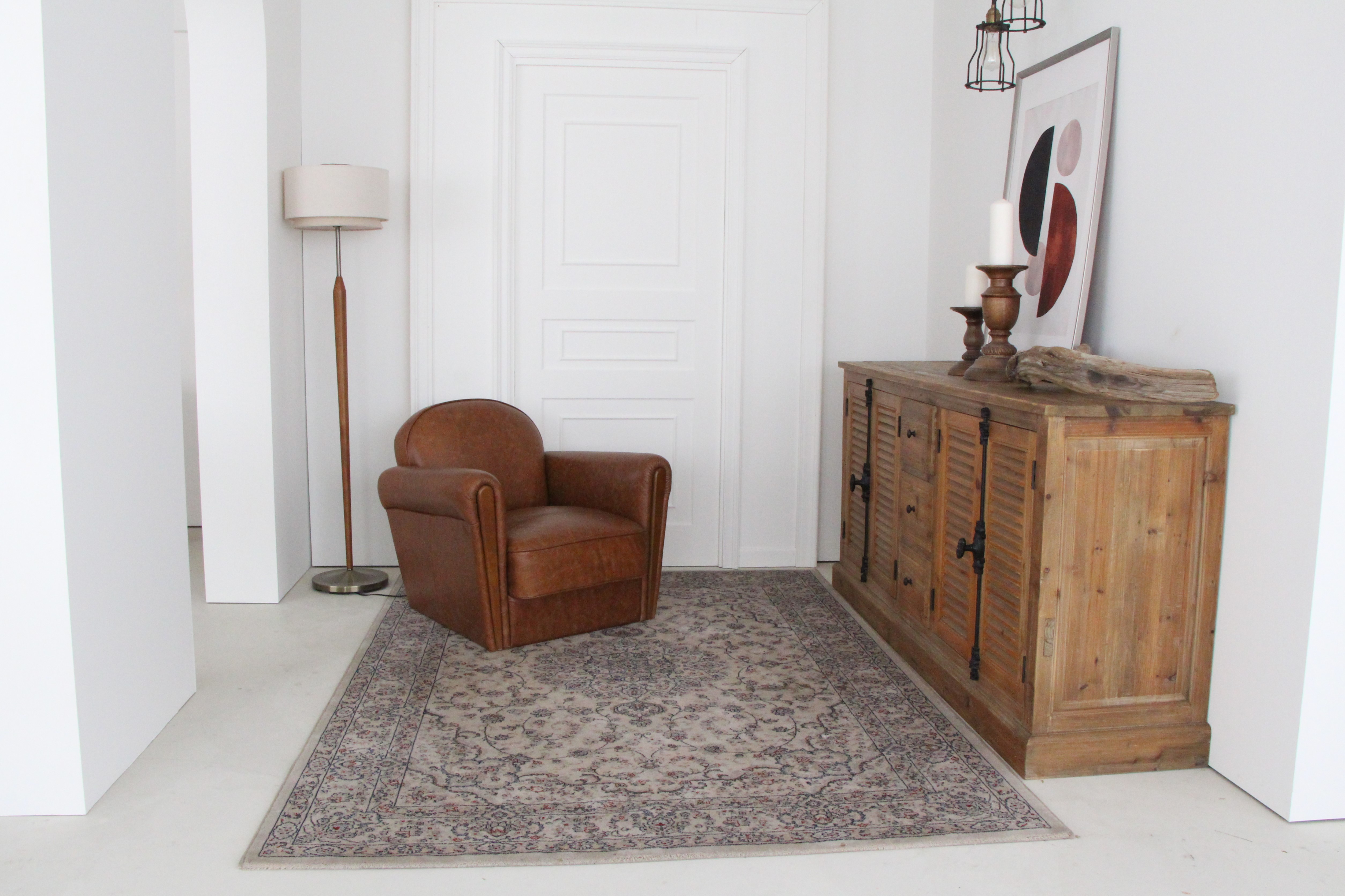 移動可能な壁を使って色々な部屋感を出せます（書斎）