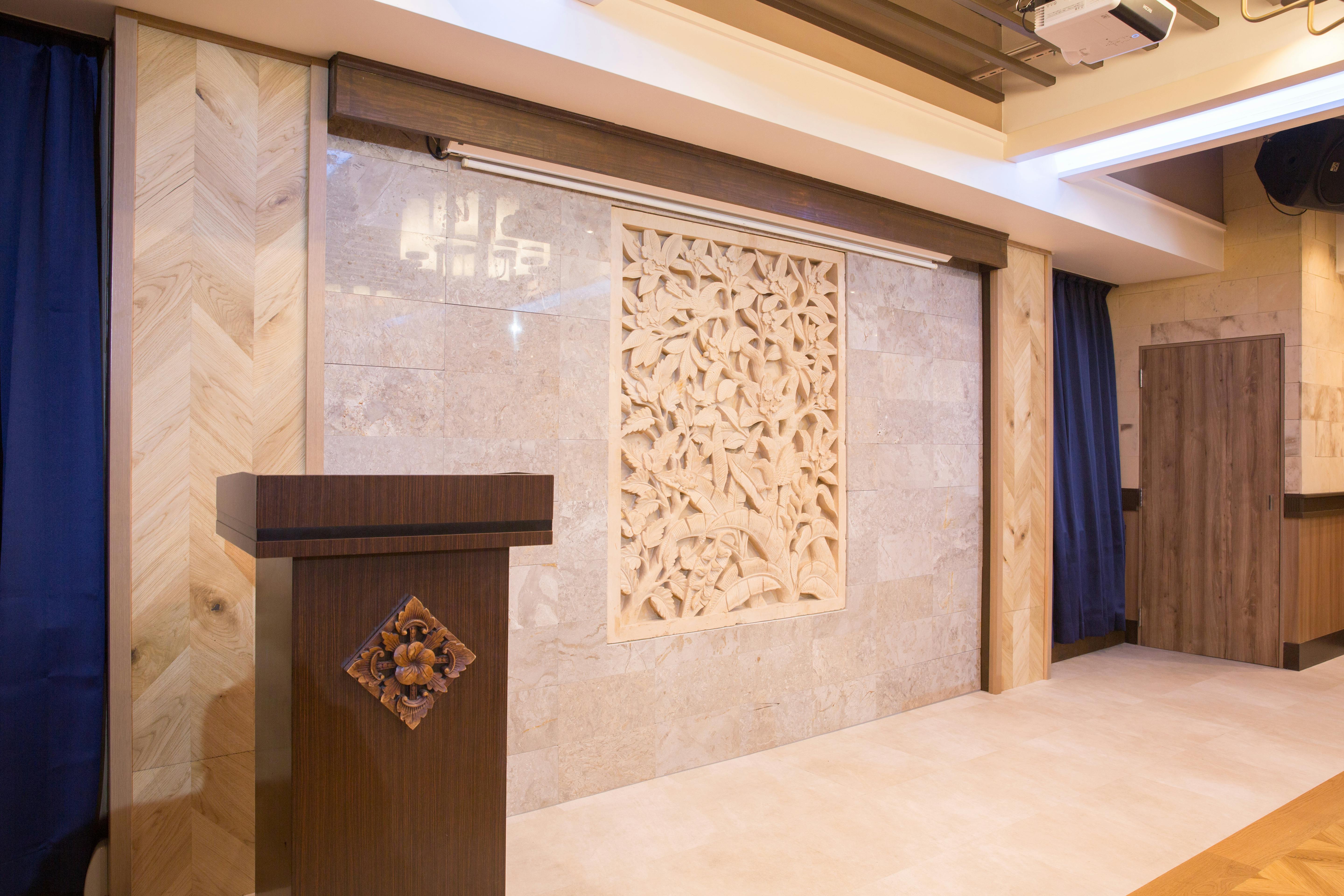 【新宿三丁目駅4分】講演会といった登壇イベントやセミナーなどに活用できる音響設備が充実したイベントスぺース(3F)