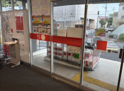 【西友 西一之江店】風除室 ポップアップストア(物販、食物販)やプロモーション用途に最適なスーパー店内催事イベントスペース