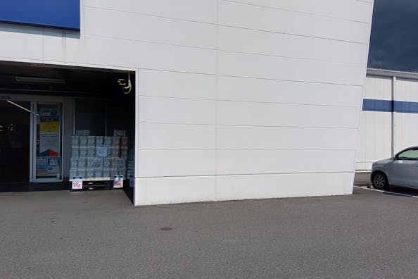 【スーパーセンタートライアル御所店】キッチンカー(調理営業)出店限定/屋外スペース