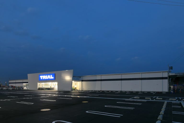 【スーパーセンタートライアル御所店】キッチンカー(調理営業)出店限定/屋外スペースの画像3