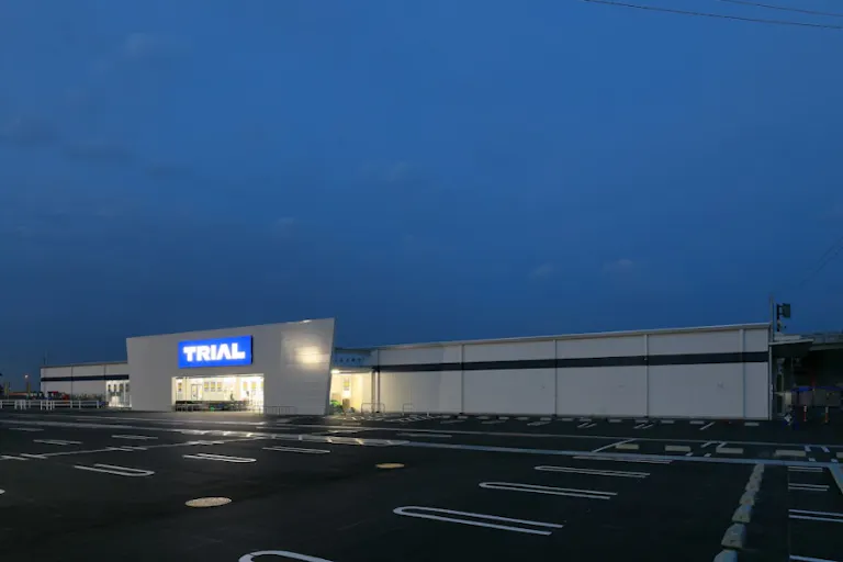 【スーパーセンタートライアル御所店】キッチンカー(調理営業)出店限定/屋外スペースの画像3