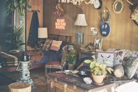 【三軒茶屋駅2分】CMやミュージックビデオ、ファッション系の撮影に最適な、山の暮らしをイメージした路面スタジオ