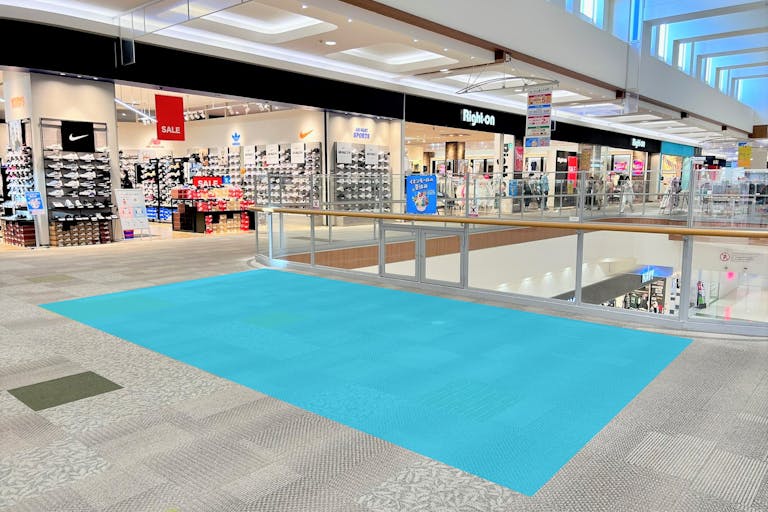 【イオンモール大垣】各種プロモーションや物販、食物販のポップアップストアに最適な2F ABCマートスポーツ前ブリッジのイベントスペースの画像1