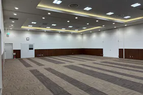 【イオンモール大牟田】イオンホール(A・B)