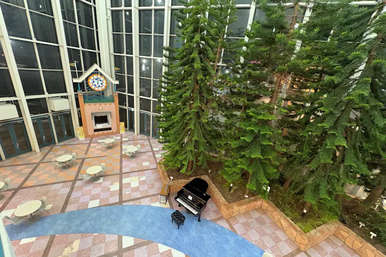 【イオンモール釧路昭和】サンコートの画像2