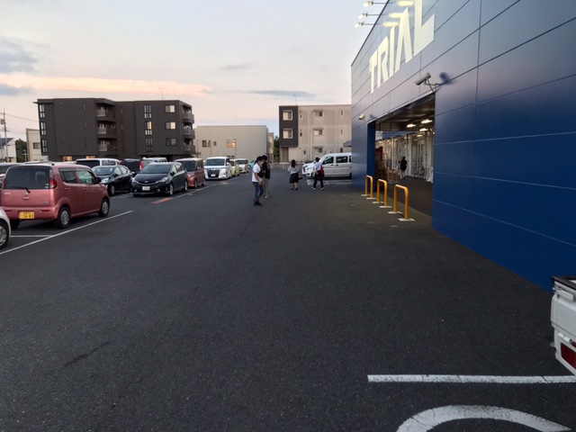 【スーパーセンタートライアルつくば学園都市店】キッチンカー（調理営業）出店限定/屋外スペース