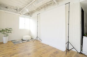 【名古屋市営地下鉄「上前津駅」徒歩5分】物販・セミナー・撮影など、各種イベント開催におすすめの自然光あふれるレンタルスペース