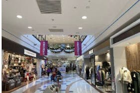 【イオンモール下田】モール内広告 通路バナー