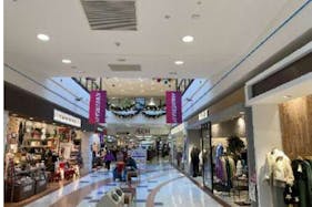 【イオンモール下田】モール内広告 通路バナー