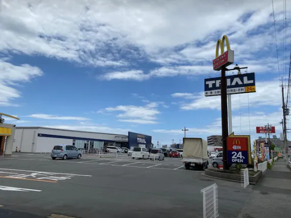 【スーパーセンタートライアル明石西インター店】キッチンカー(調理営業)出店限定/屋外スペース