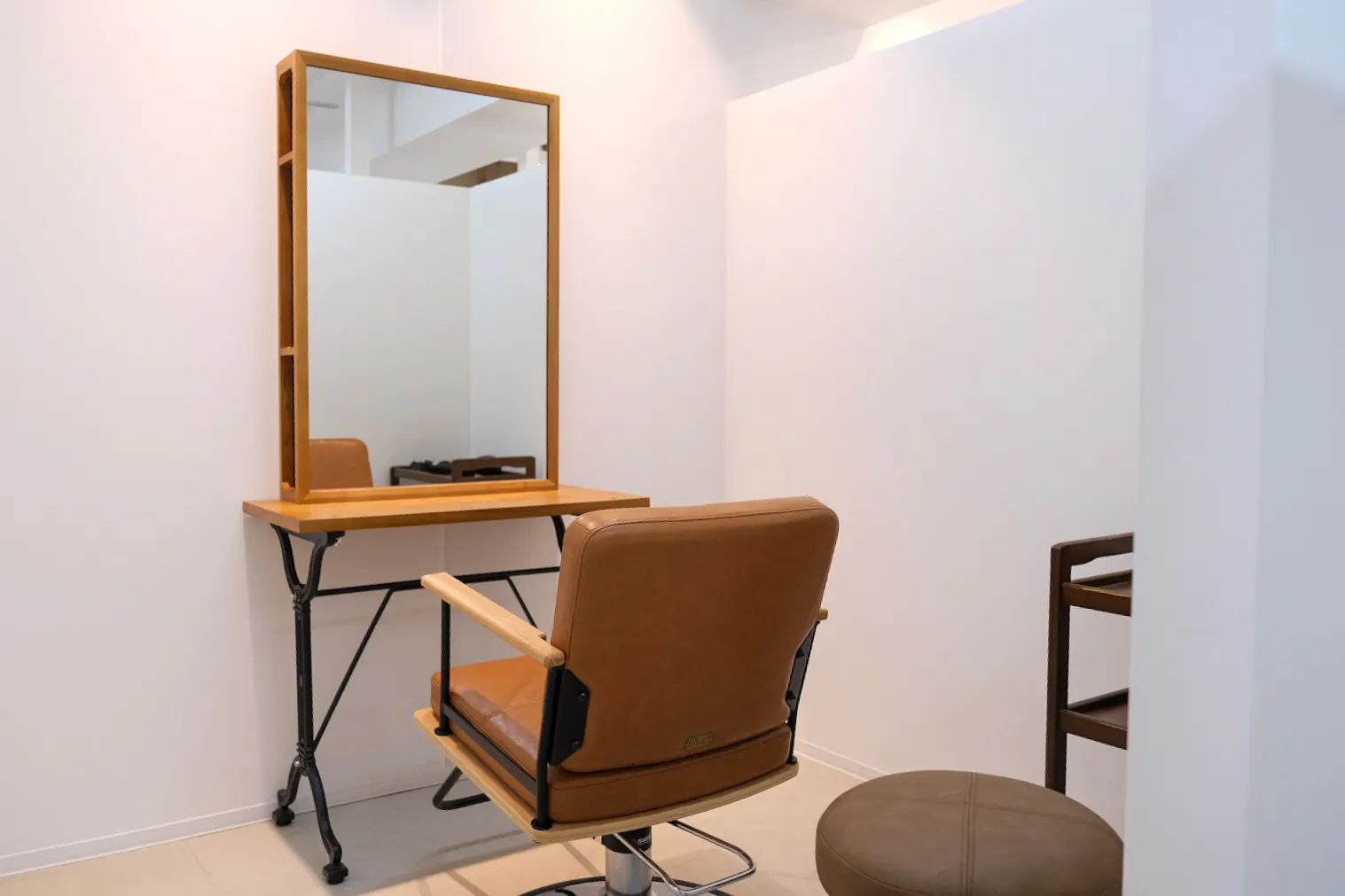 【関内駅5分】全7席半個室・固定費ゼロの面貸しシェアサロン