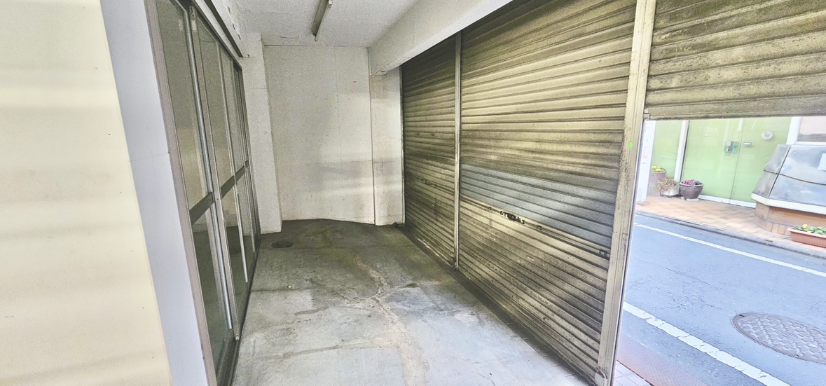 スペースとシャッターの空間もご利用いただけます！