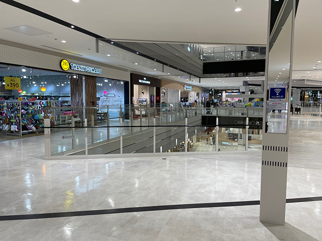 【イオンモール川口】2F センターブリッジ