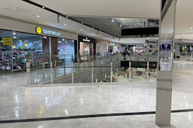 【イオンモール川口】2F センターブリッジ