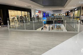 【イオンモール川口】3F センターブリッジ