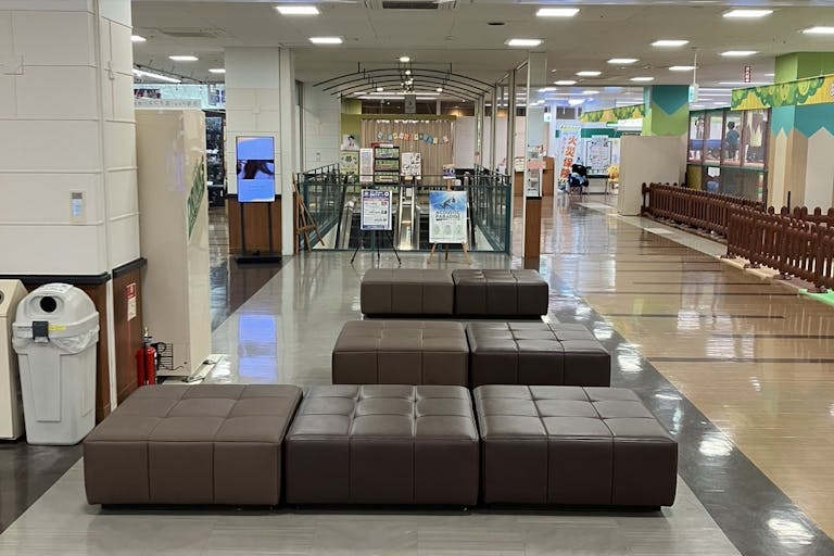 【イオン長岡店】各種プロモーションや物販、食物販のポップアップストアに最適な3F 南エスカ脇イベントスペースの画像2