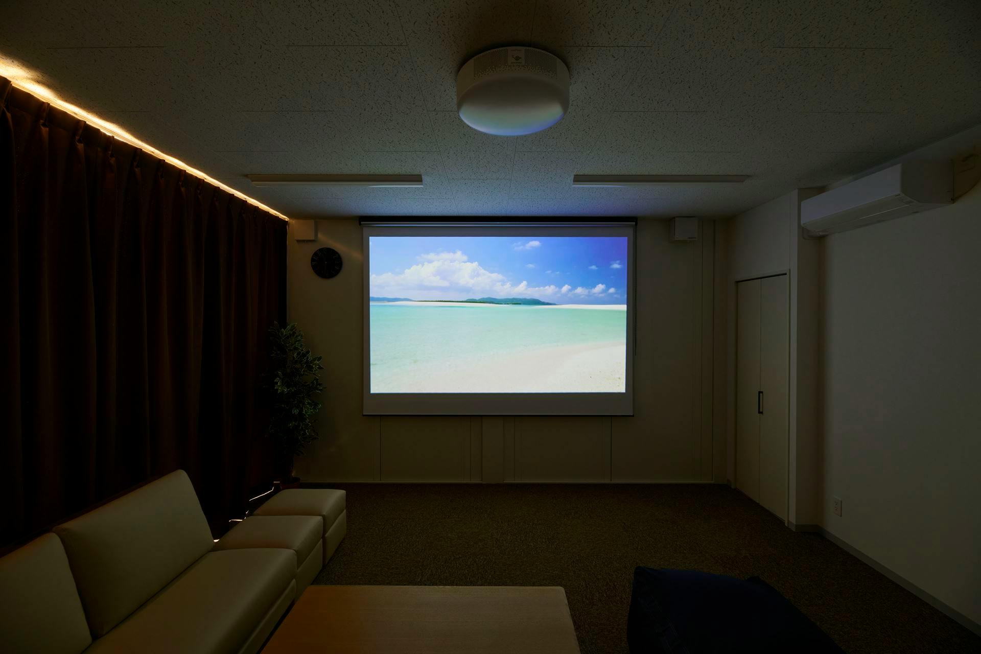 【千葉県木更津市】自主企画マルシェやワークショップに最適なお手頃価格のレンタルスペース「Living3」/敷地全体の貸切イベント開催も可能!